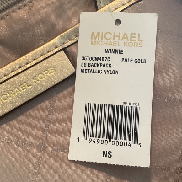 ♥️💖 NWT Michael Kors Winnie Pale Gold Metallic Nylon Large Backpack Bag $448 - Picture 14 of 15